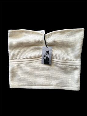 Sincerely Jules Cream Textured Tube Top